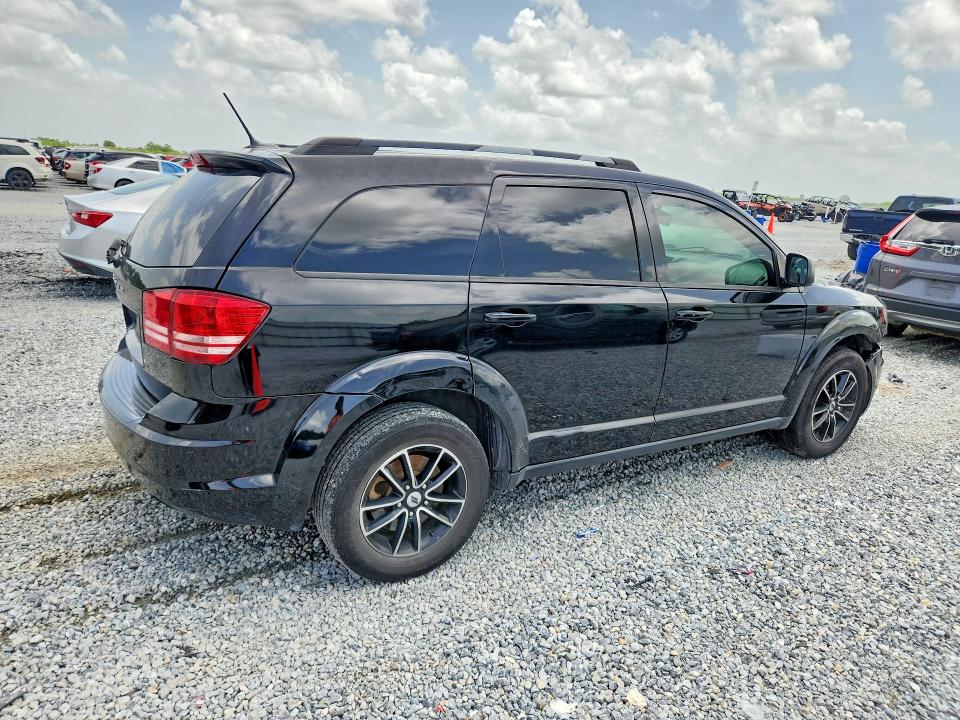 Photo 3 from auction – 2018 DODGE JOURNEY with VIN 3C4PDCAB1JT319383
