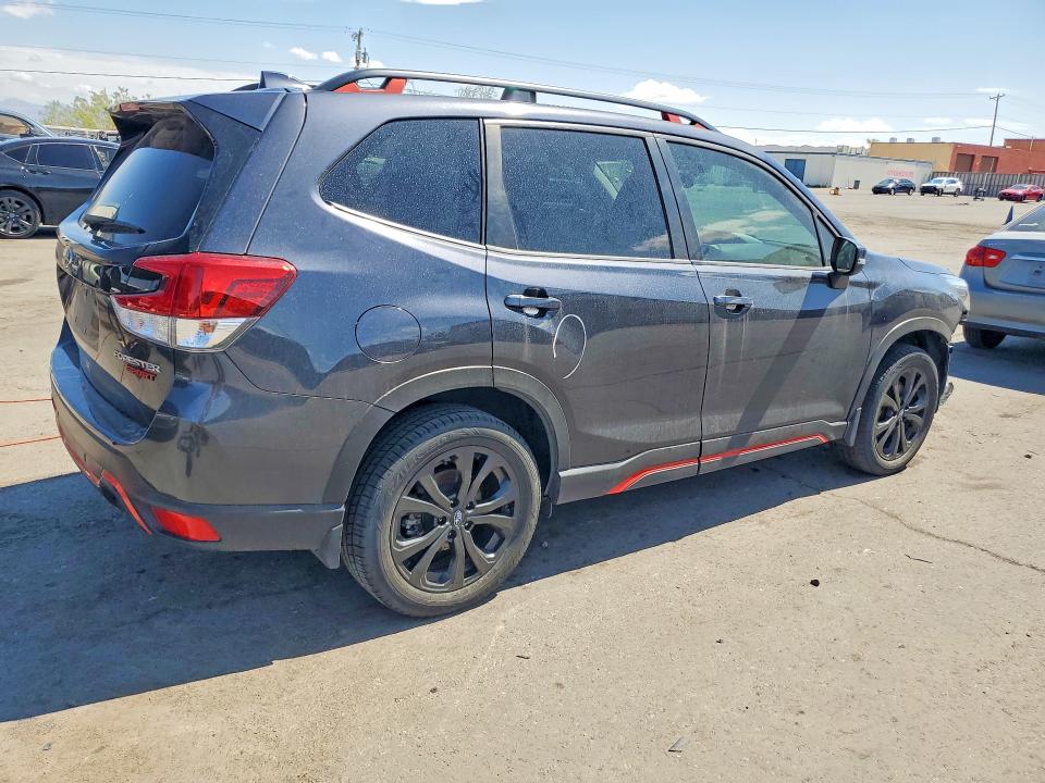 Photo 3 from auction – 2019 SUBARU FORESTER with VIN JF2SKAPC9KH492445