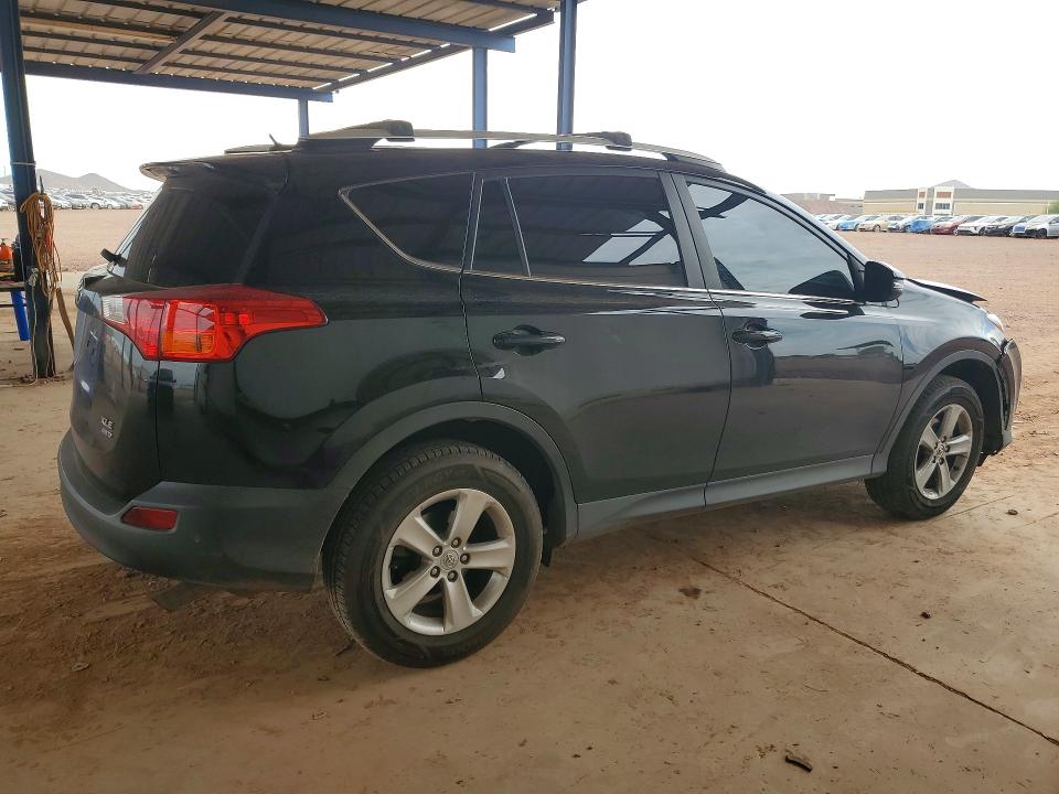 Photo 3 from auction – 2013 TOYOTA RAV4 with VIN 2T3RFREV4DW043482