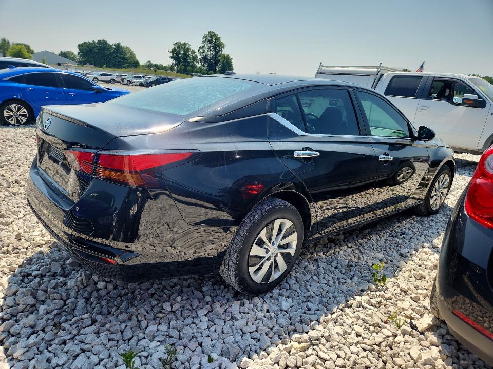 Photo 3 from auction – 2019 NISSAN ALTIMA with VIN 1N4BL4BV0KC234985