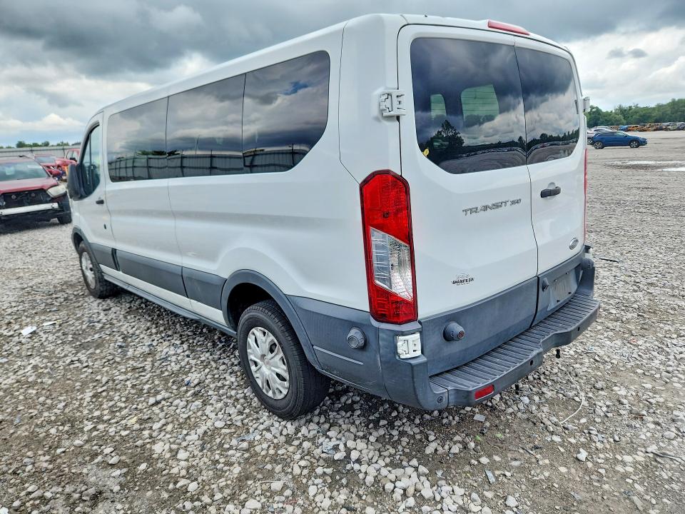 Photo 2 from auction – 2015 FORD TRANSIT with VIN 1FBZX2ZM1FKA33563