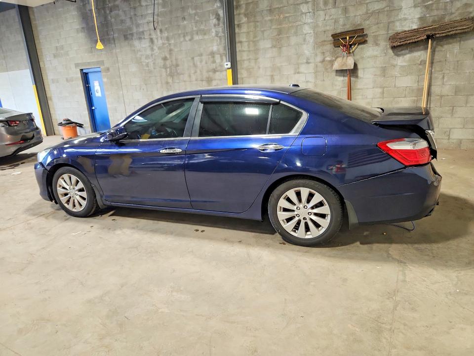 Photo 2 from auction – 2013 HONDA ACCORD with VIN 1HGCR2F85DA020029