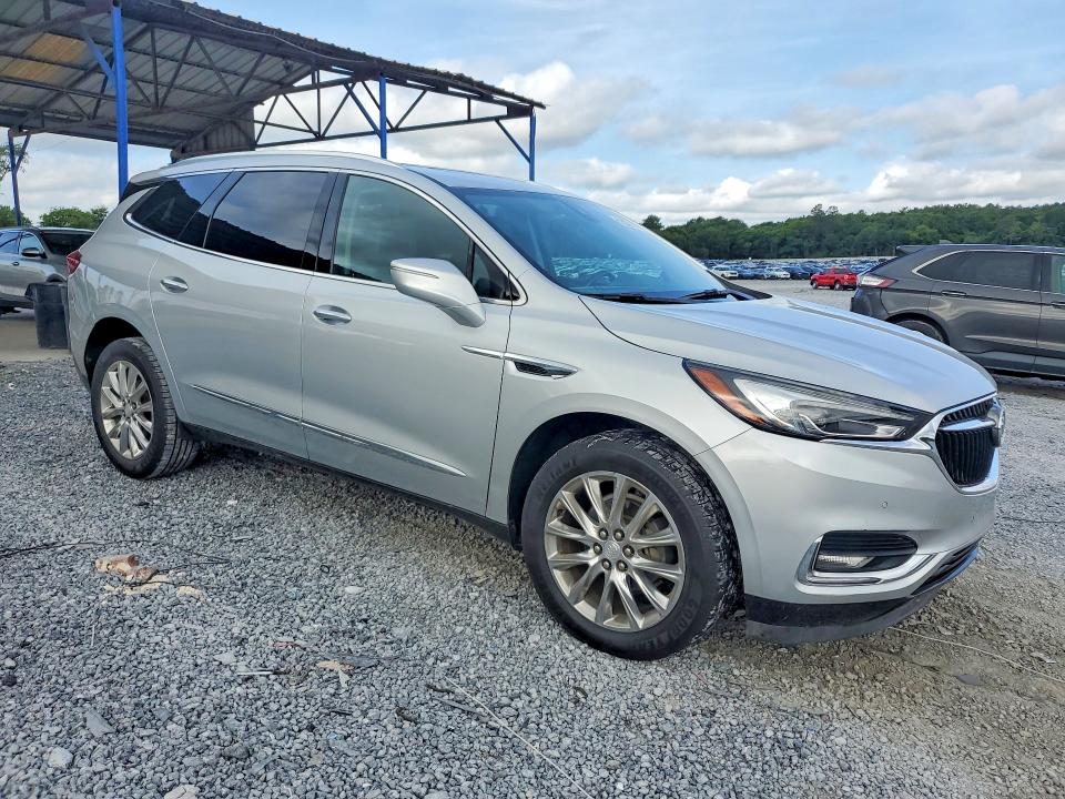 Photo 4 from auction – 2019 BUICK ENCLAVE with VIN 5GAERCKWXKJ232621