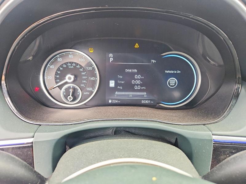 Photo 9 from auction – 2022 GENESIS GV70 with VIN KMUMADTB8NU070684