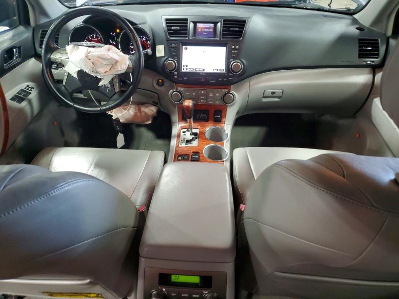 Photo 8 from auction – 2009 TOYOTA HIGHLANDER with VIN JTEES42AX92111424
