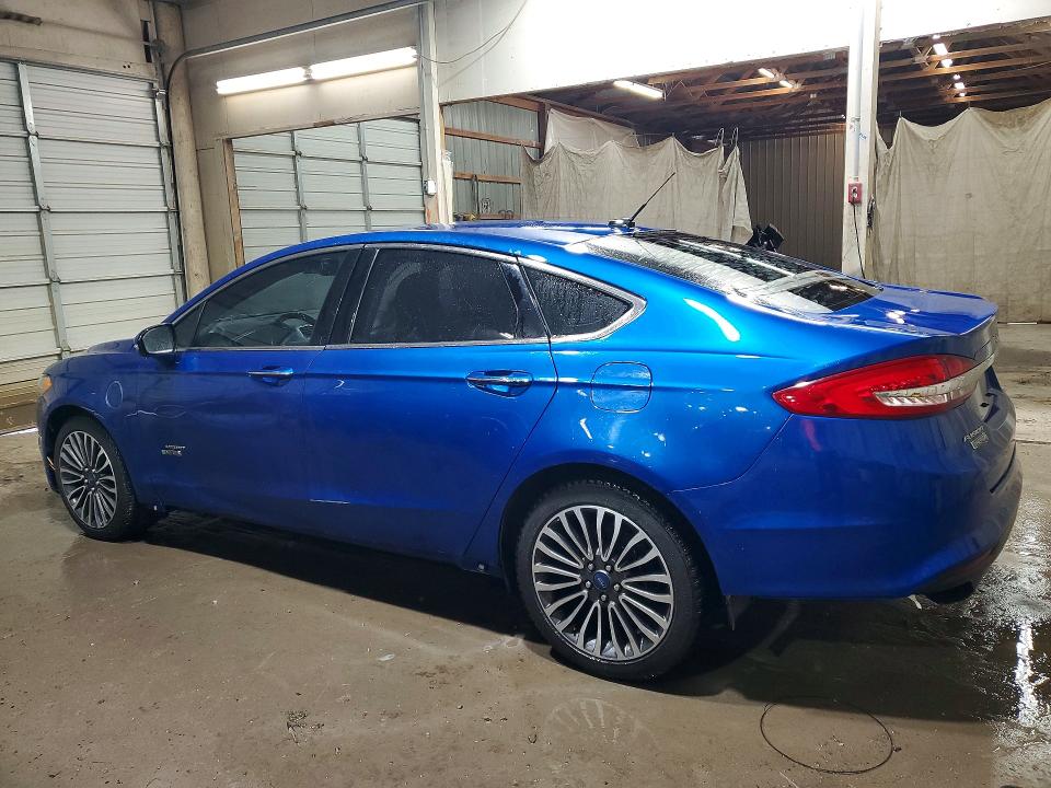 Photo 2 from auction – 2017 FORD FUSION with VIN 3FA6P0PU6HR390036