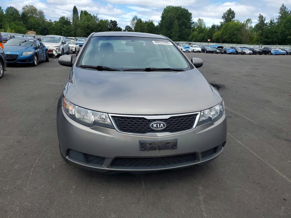 Photo 5 from auction – 2012 KIA FORTE with VIN KNAFU4A22C5497241