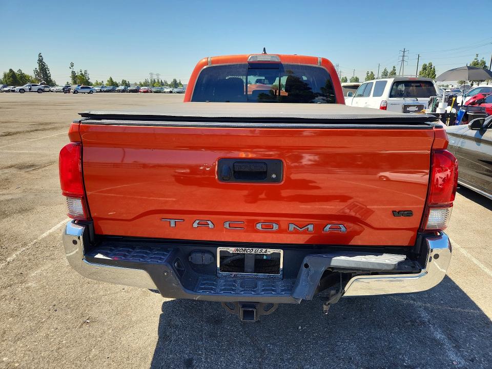 Photo 6 from auction – 2018 TOYOTA TACOMA with VIN 3TMBZ5DN2JM015163