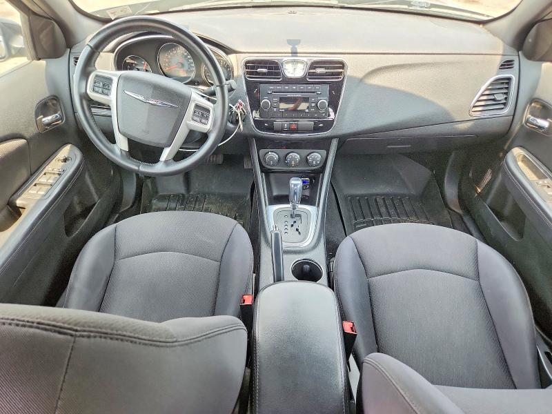 Photo 8 from auction – 2014 CHRYSLER 200 with VIN 1C3CCBBG4EN120473