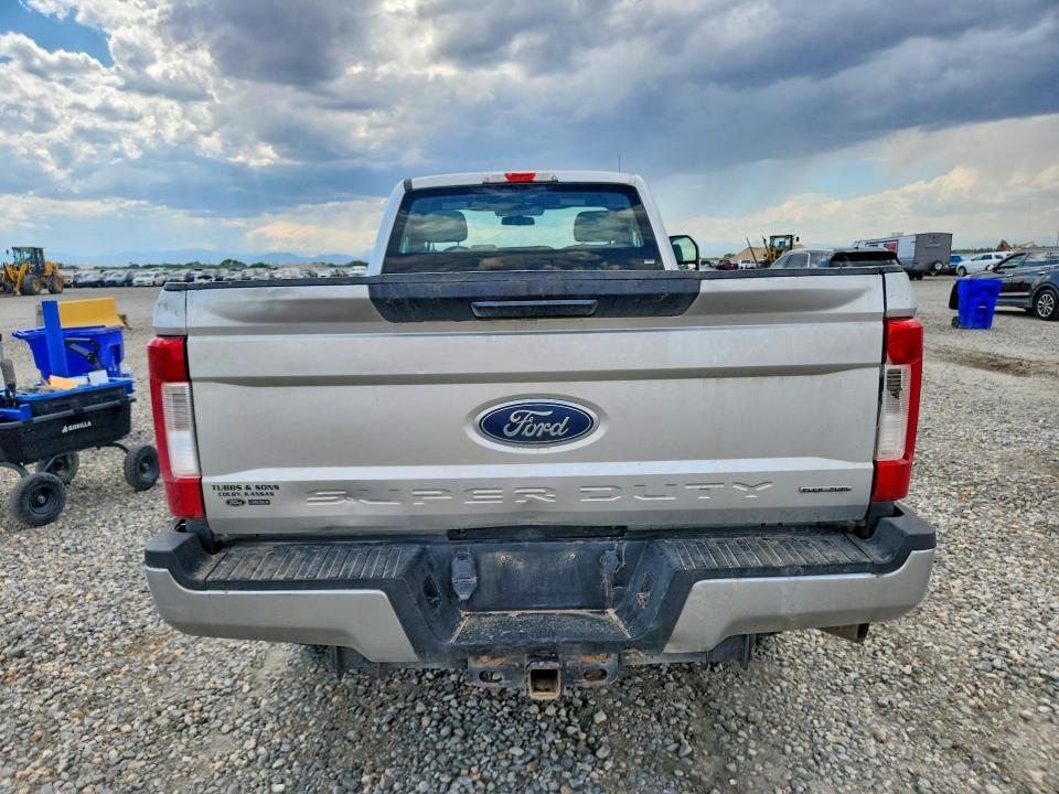 Photo 6 from auction – 2017 FORD F250 with VIN 1FTBF2B66HEF37278
