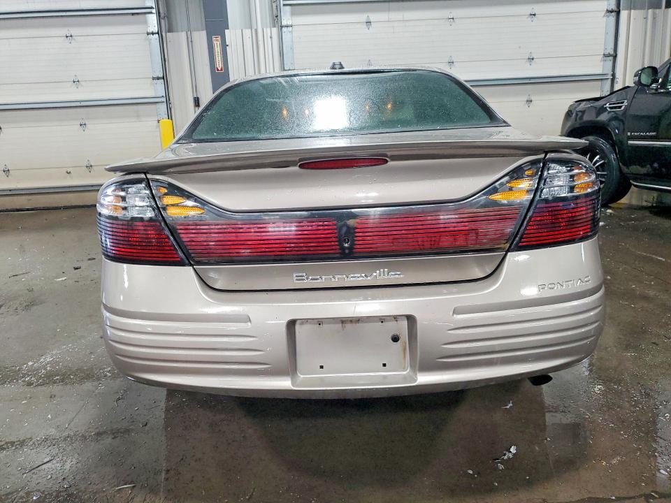 Photo 6 from auction – 2004 PONTIAC BONNEVILLE with VIN 1G2HX52K04U210546
