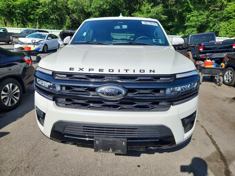 Photo 5 from auction – 2023 FORD EXPEDITION with VIN 1FMJU2A80PEA60622