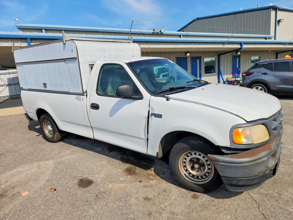 Photo 4 from auction – 1998 FORD F150 with VIN 1FTZF1725WNB61295
