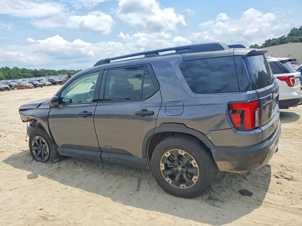 Photo 2 from auction – 2026 HONDA PASSPORT with VIN 5FNYF9H80TB006581