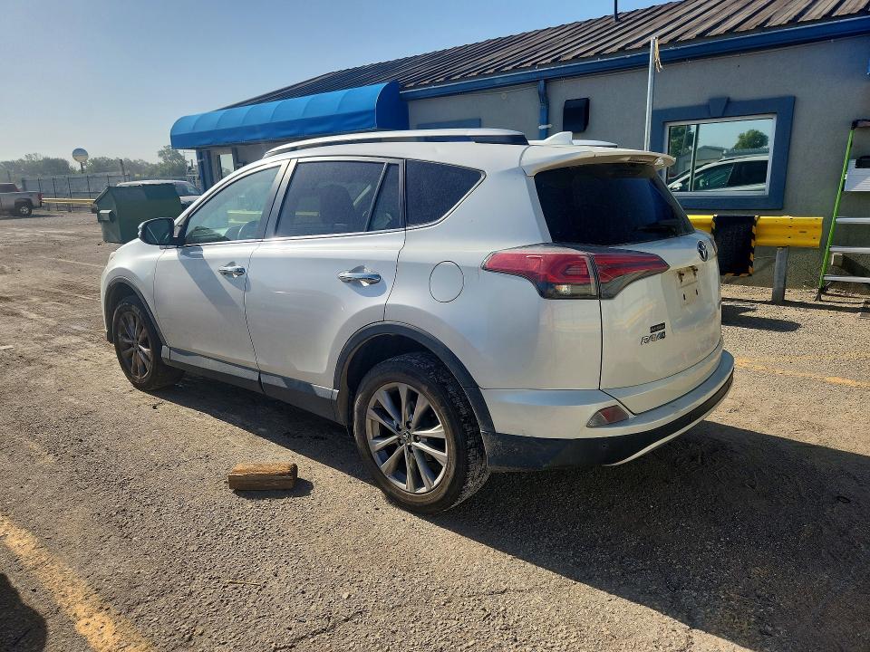 Photo 2 from auction – 2016 TOYOTA RAV4 with VIN 2T3YFREV0GW273780