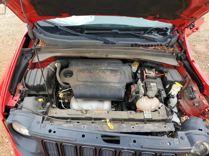 Photo 12 from auction – 2018 JEEP RENEGADE with VIN ZACCJBBB1JPJ46503