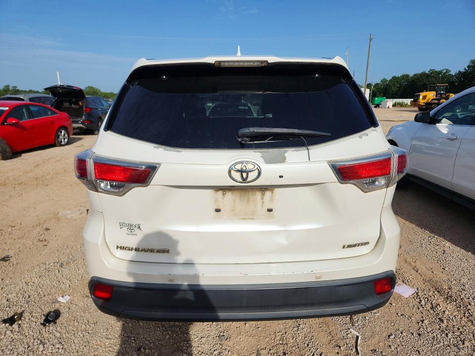 Photo 6 from auction – 2015 TOYOTA HIGHLANDER with VIN 5TDYKRFH8FS091281