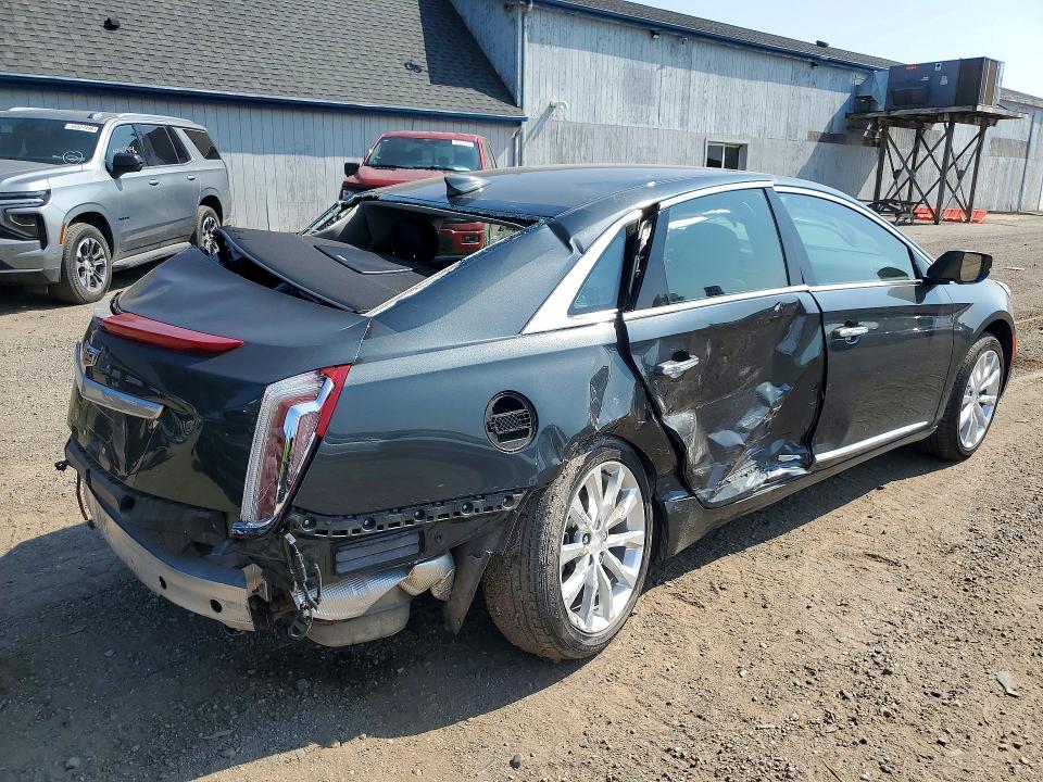 Photo 3 from auction – 2017 CADILLAC XTS with VIN 2G61N5S31H9150598