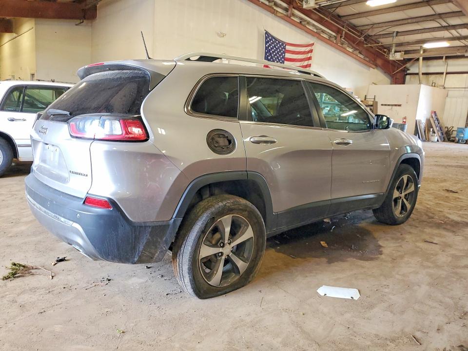 Photo 3 from auction – 2019 JEEP CHEROKEE with VIN 1C4PJMDXXKD137467