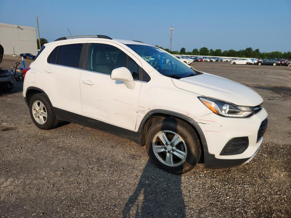 Photo 4 from auction – 2020 CHEVROLET TRAX with VIN 3GNCJLSB3LL223481