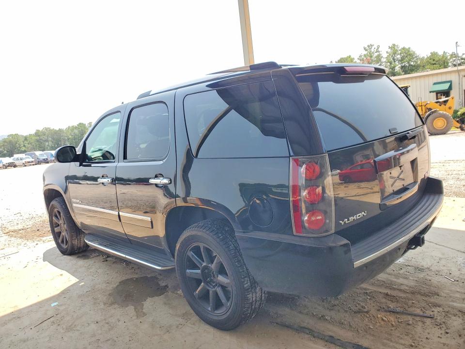 Photo 2 from auction – 2013 GMC YUKON with VIN 1GKS2EEFXDR104093
