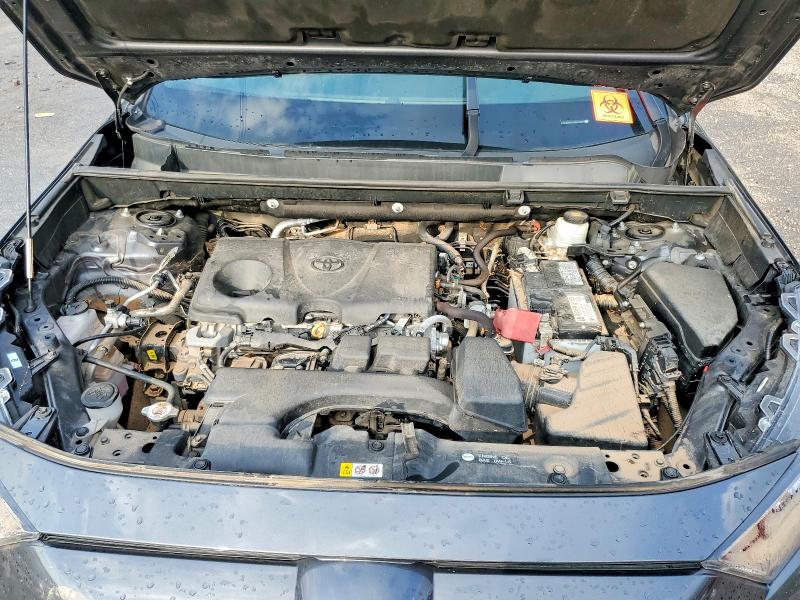 Photo 11 from auction – 2022 TOYOTA RAV4 with VIN 2T3G1RFV1NW249672