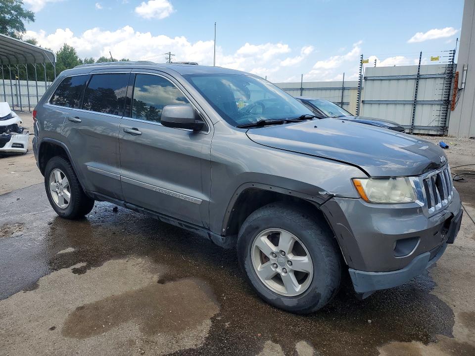 Photo 4 from auction – 2012 JEEP GRAND CHEROKEE with VIN 1C4RJFAG1CC347732