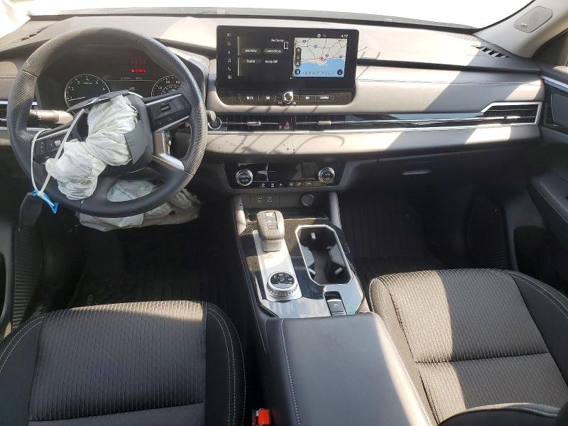 Photo 8 from auction – 2026 MITSUBISHI OUTLANDER with VIN JA4J3UAB4TZ037940