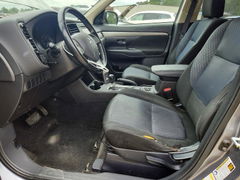 Photo 7 from auction – 2014 MITSUBISHI OUTLANDER with VIN JA4AD3A30EZ015808