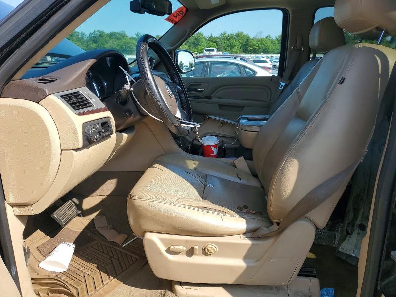 Photo 7 from auction – 2013 CADILLAC ESCALADE with VIN 1GYS4BEFXDR314921