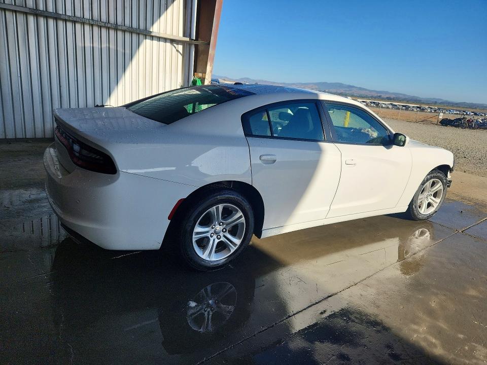 Photo 3 from auction – 2022 DODGE CHARGER with VIN 2C3CDXBG5NH247770