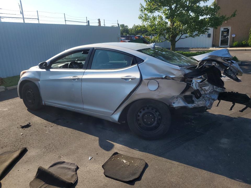 Photo 2 from auction – 2011 HYUNDAI ELANTRA with VIN KMHDH4AE9BU133147