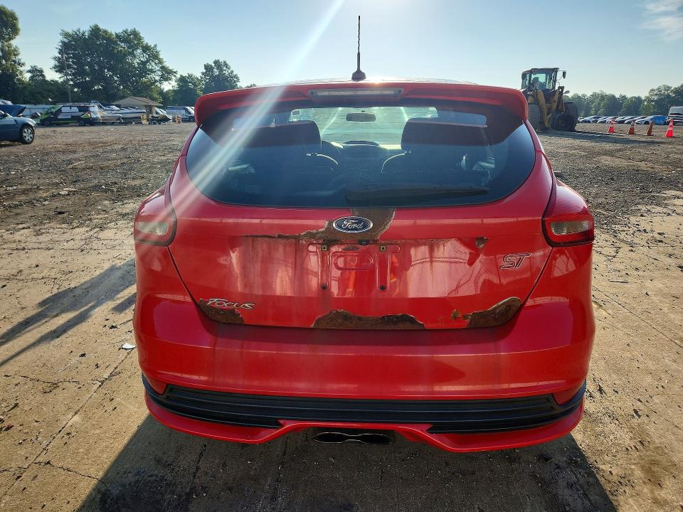 Photo 6 from auction – 2017 FORD FOCUS with VIN 1FADP3L94HL310063