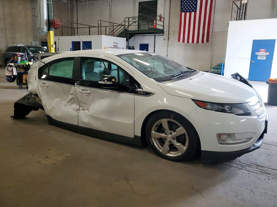 Photo 4 from auction – 2013 CHEVROLET VOLT with VIN 1G1RB6E44DU121802