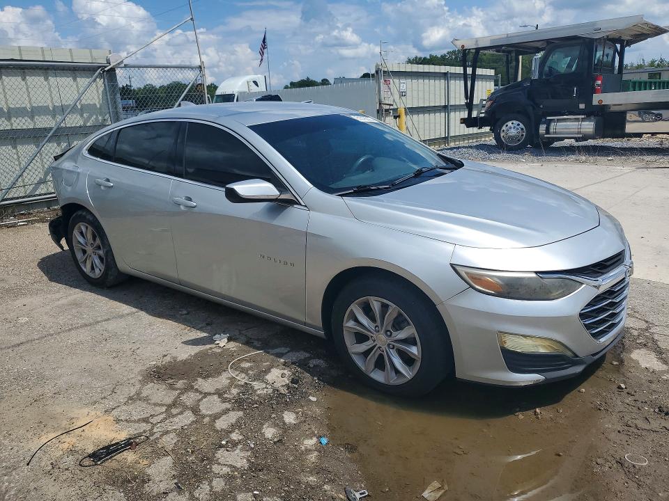 Photo 4 from auction – 2020 CHEVROLET MALIBU with VIN 1G1ZD5ST4LF072216