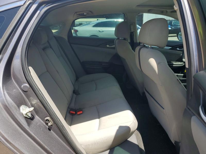 Photo 10 from auction – 2018 HONDA CIVIC with VIN 2HGFC2F73JH578304
