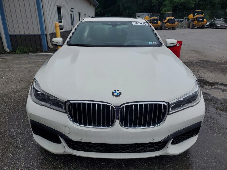 Photo 5 from auction – 2018 BMW 750 with VIN WBA7F2C50JG423747
