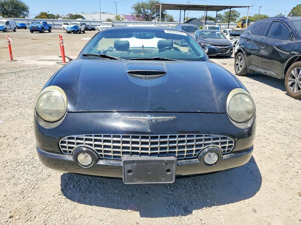 Photo 5 from auction – 2003 FORD THUNDERBIRD with VIN 1FAHP60A63Y112159