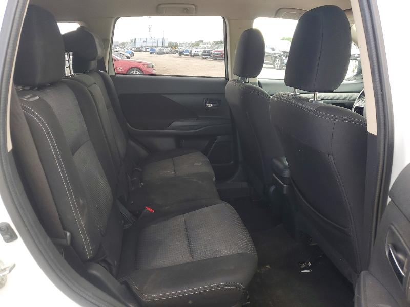Photo 10 from auction – 2017 MITSUBISHI OUTLANDER with VIN JA4AZ2A39HZ056616
