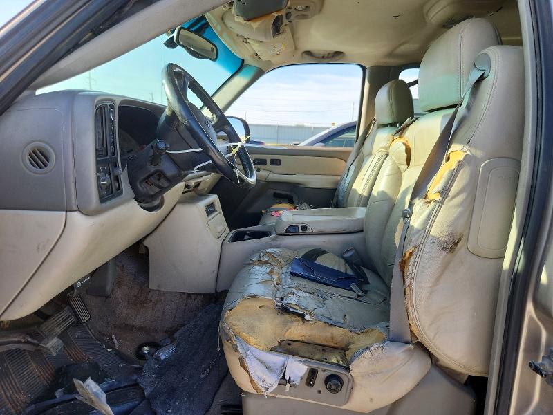 Photo 7 from auction – 2002 CHEVROLET SUBURBAN with VIN 1GNFK16Z02J100104