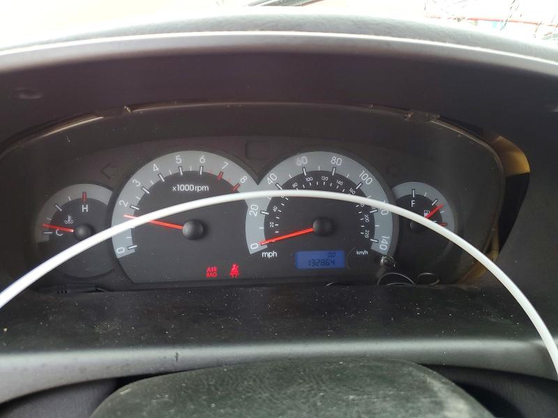 Photo 9 from auction – 2002 HYUNDAI ELANTRA with VIN KMHDN55D02U070973