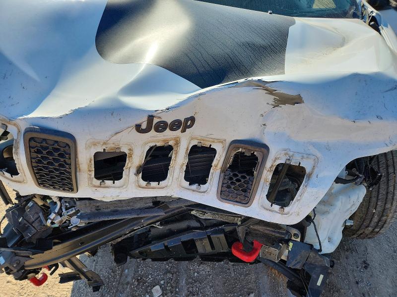 Photo 12 from auction – 2019 JEEP CHEROKEE with VIN 1C4PJMBX6KD260458