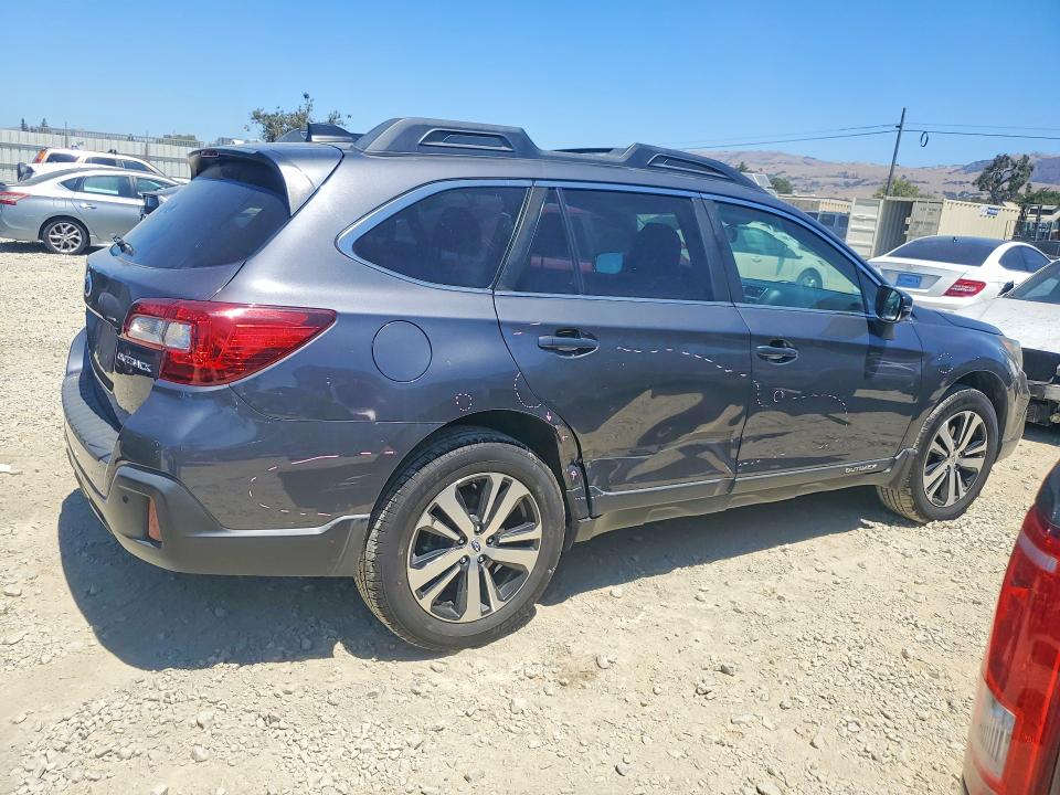 Photo 3 from auction – 2019 SUBARU OUTBACK with VIN 4S4BSANC5K3226236