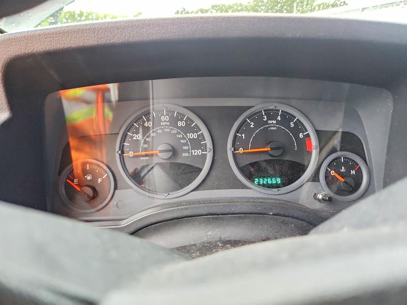 Photo 9 from auction – 2008 JEEP PATRIOT with VIN 1J8FT28W88D701940