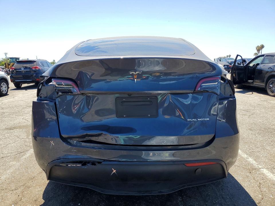 Photo 6 from auction – 2023 TESLA MODEL Y with VIN 7SAYGDEE6PA035051