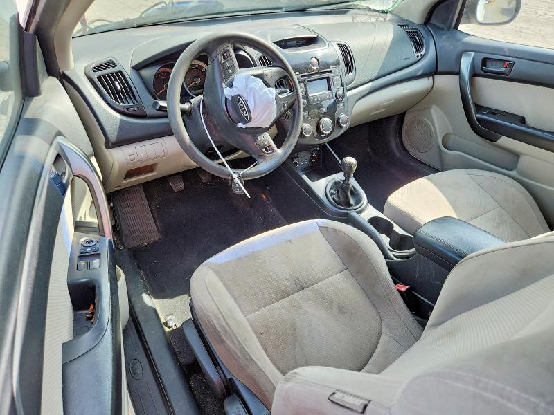 Photo 8 from auction – 2010 KIA FORTE with VIN KNAFU6A26A5117911