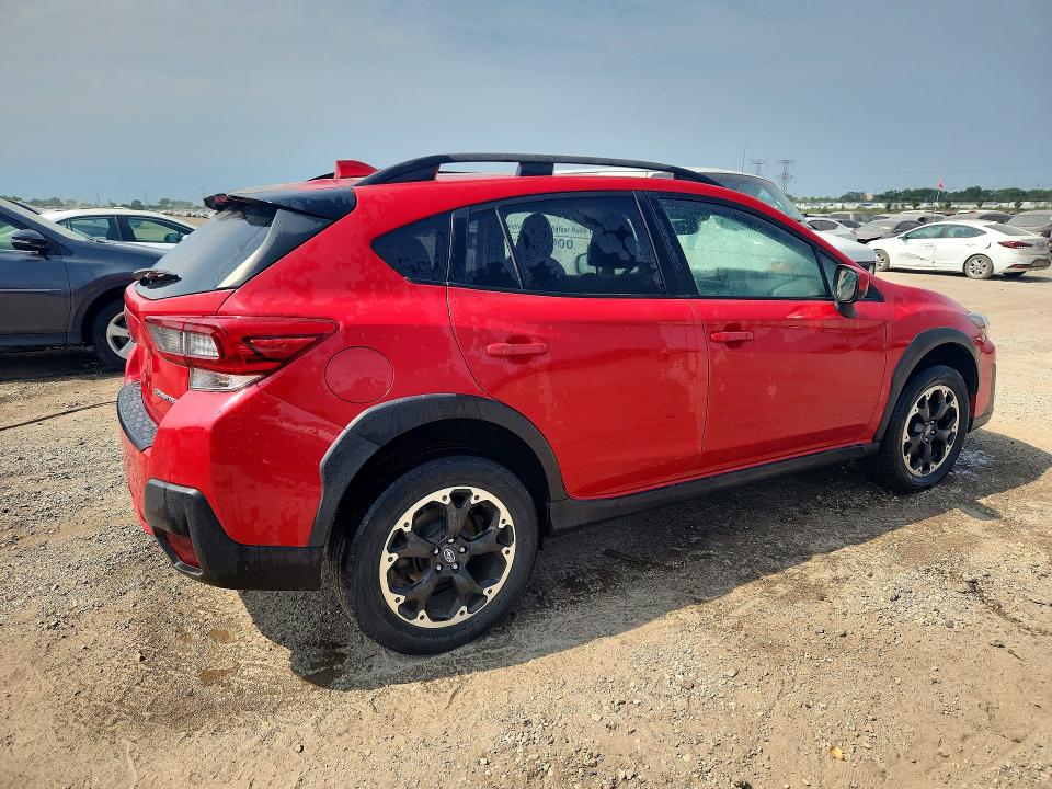 Photo 3 from auction – 2021 SUBARU CROSSTREK with VIN JF2GTAPC8MH398093