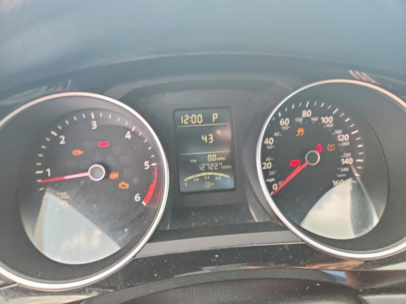 صورة رقم 9 من المزاد - 2015 VOLKSWAGEN JETTA مع VIN 3VWLA7AJ9FM243870