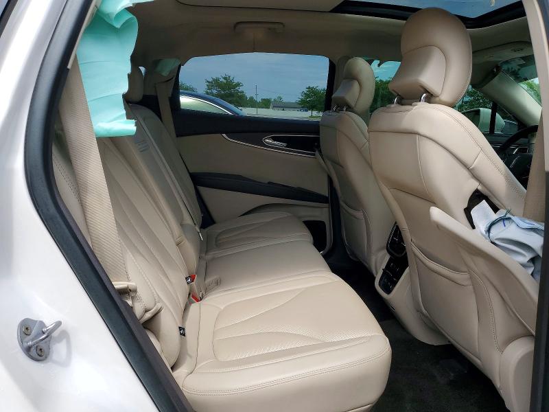 Photo 11 from auction – 2018 LINCOLN MKX with VIN 2LMPJ8LR1JBL25485