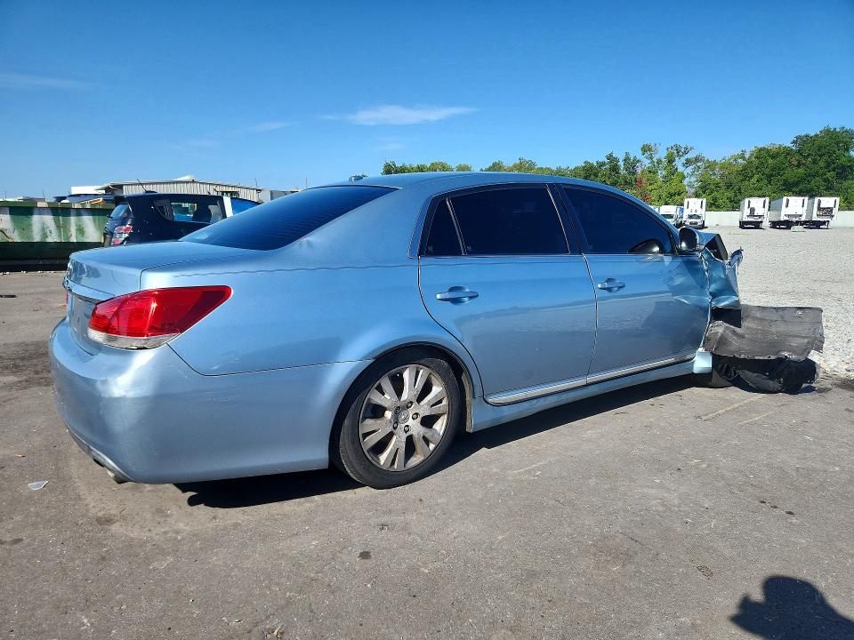 Photo 3 from auction – 2011 TOYOTA AVALON with VIN 4T1BK3DB7BU388531